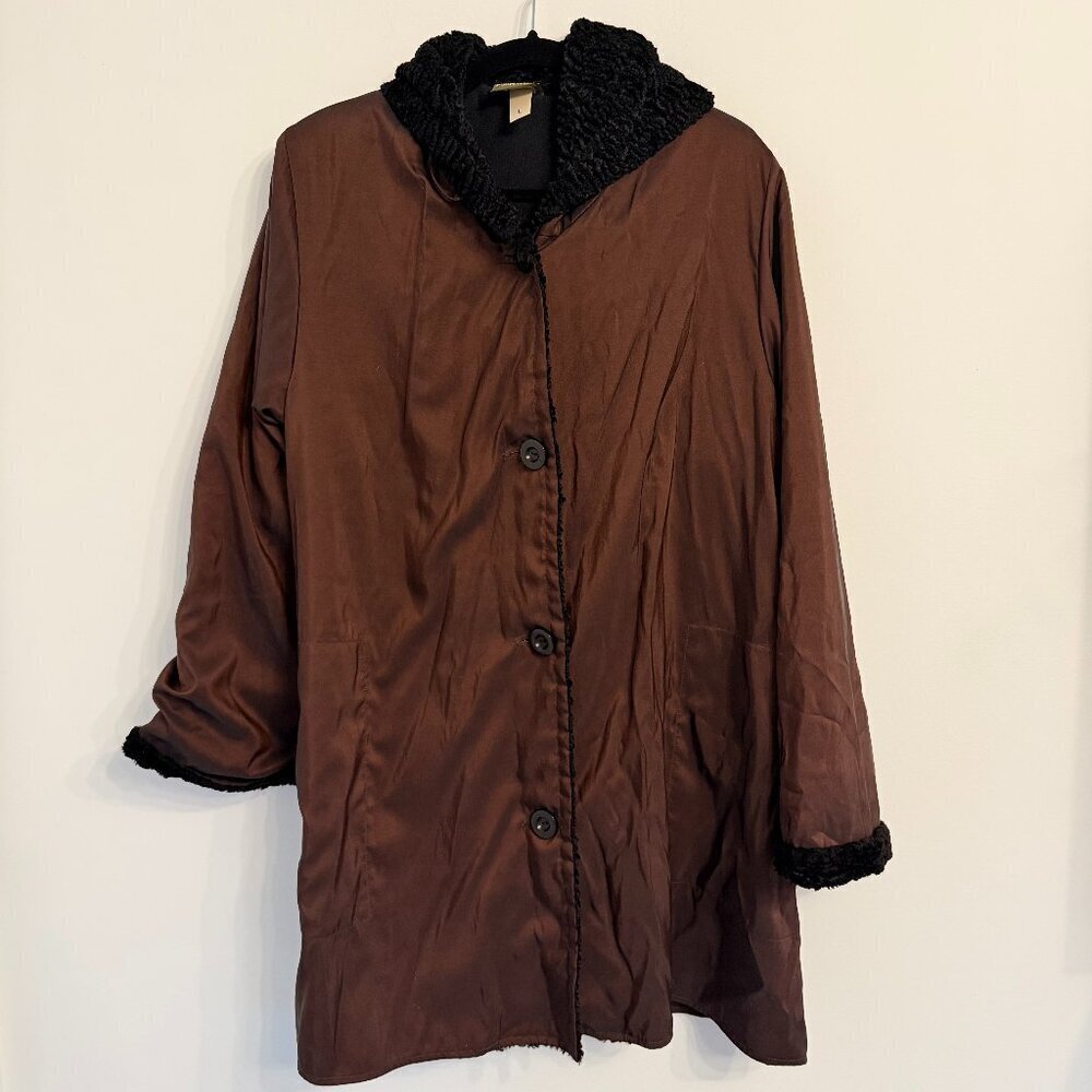 ✨ Maralyce Ferree Burgundy Button-Front Hooded Coat – Women’s Large ✨